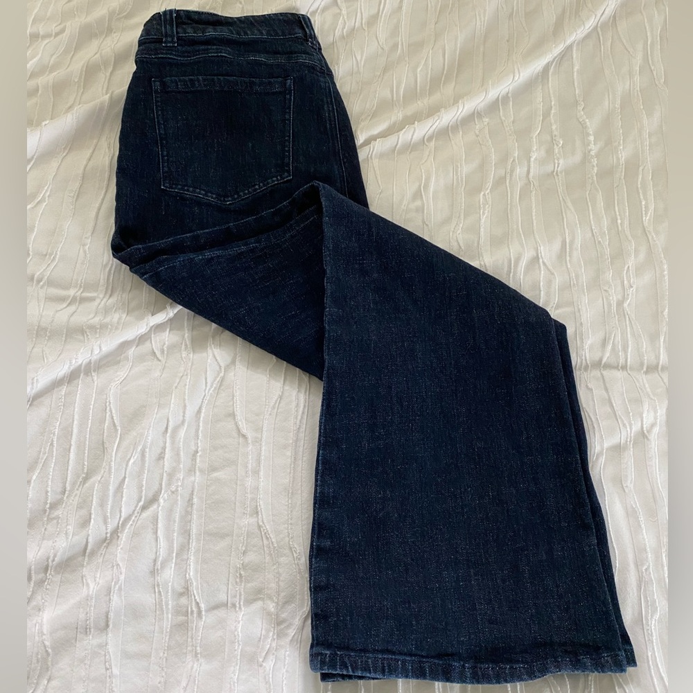 Wide leg dark wash Cabi Jean